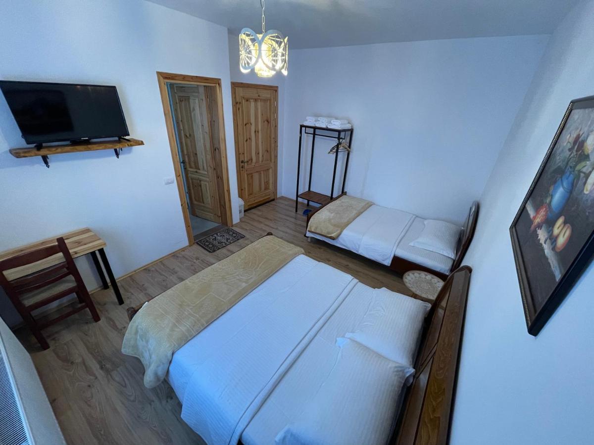 Bujtina Liana Voskopoje Hotel Buitenkant foto