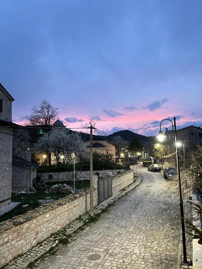 Bujtina Liana Voskopoje Hotel Buitenkant foto