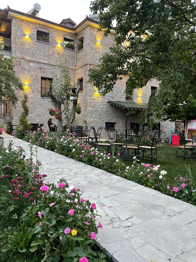 Bujtina Liana Voskopoje Hotel Buitenkant foto